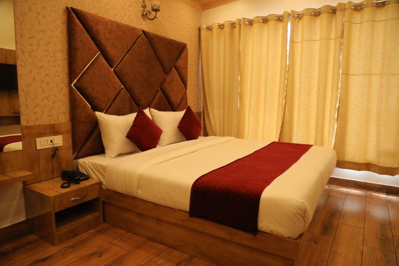 Dee Ess Residency Bed & Breakfast Shimla Exterior foto