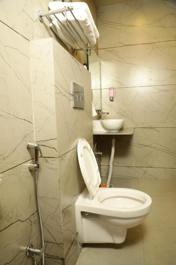 Dee Ess Residency Bed & Breakfast Shimla Exterior foto